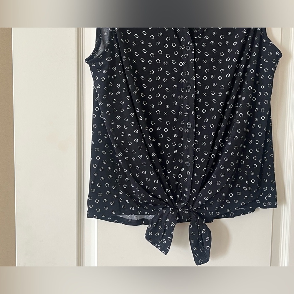NWOT Adrianna Papell Black Sleeveless Tie-Front Top with Collar Women’s Size XL - Picture 7 of 13